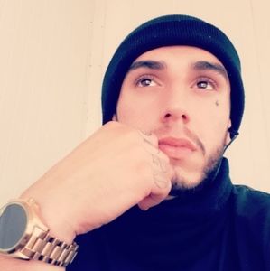 Meet your Posher, Fernando